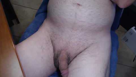 Snapshot of wantyou___ chatting on 12/16/25, 06:13 wantyou___ online show from 12/16/25, 06:13