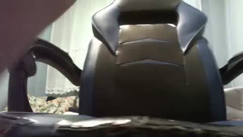 Snapshot of wariatos3 chatting on 01/10/25, 12:47 wariatos3 online show from 01/10/25, 12:47