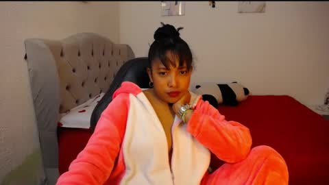 EMILY online show from 06/18/26, 09:14