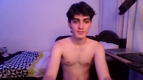  W A R R E N B L U S H F I R E online show from 10/20/25, 04:24