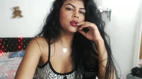 Snapshot of warrior_xena chatting on 01/16/25, 03:45 warrior_xena online show from 01/16/25, 03:45