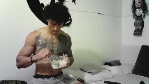 Snapshot of wason0413 chatting on 01/04/25, 09:52 Wasson online show from 01/04/25, 09:52