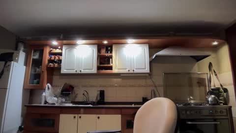 wearetwo online show from 11/27/25, 04:25