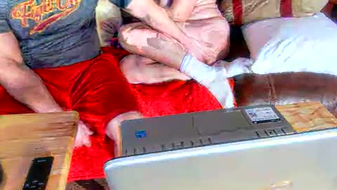 Snapshot of watchedging chatting on 02/15/26, 03:42 Hereforfun online show from 02/15/26, 03:42