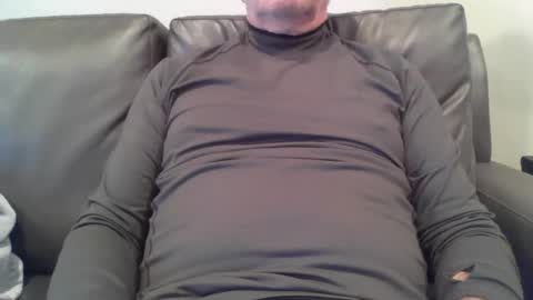 Snapshot of watchmethistime chatting on 02/15/26, 05:20 glenlooker online show from 02/15/26, 05:20
