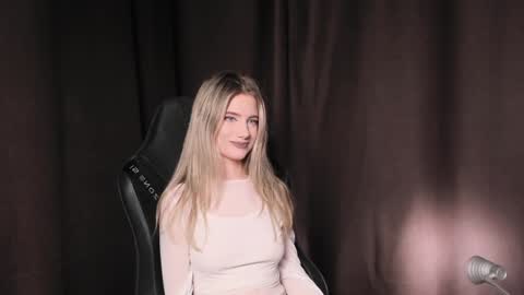 waterfallwoods online show from 12/28/24, 04:52