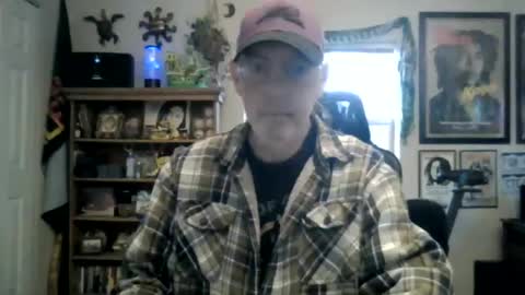 Snapshot of waterfire420 chatting on 06/14/26, 01:36 waterfire420 online show from 06/14/26, 01:36