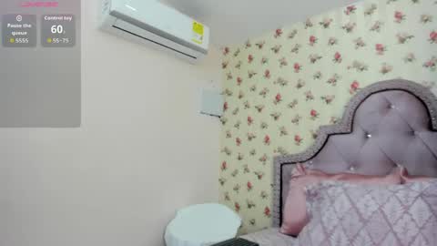 Milf Latina online show from 05/24/26, 01:49