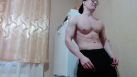 Snapshot of wayne6258 chatting on 02/17/25, 02:37 SexyMan online show from 02/17/25, 02:37