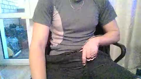 Snapshot of wbch chatting on 01/18/26, 01:37 Anton online show from 01/18/26, 01:37