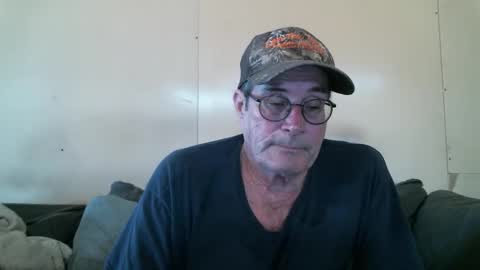 Snapshot of wbfarm chatting on 11/13/25, 09:58 WB Farm online show from 11/13/25, 09:58