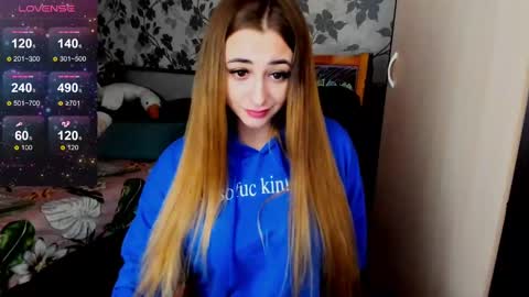 Maya online show from 02/25/25, 05:41