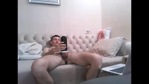 Snapshot of webcamboy98 chatting on 05/08/26, 10:09 webcamboy98 online show from 05/08/26, 10:09