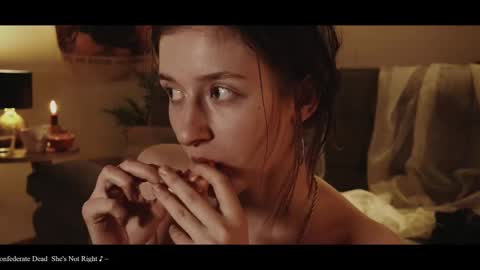 Snapshot of webcora chatting on 12/18/24, 09:29 Coraline online show from 12/18/24, 09:29