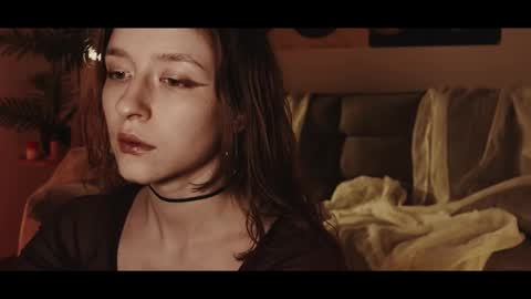 Snapshot of webcora chatting on 12/23/24, 06:27 Coraline online show from 12/23/24, 06:27