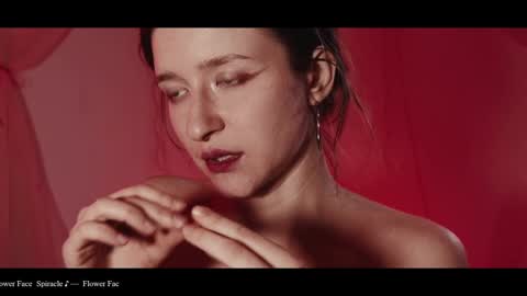 Snapshot of webcora chatting on 02/14/25, 09:53 Coraline online show from 02/14/25, 09:53