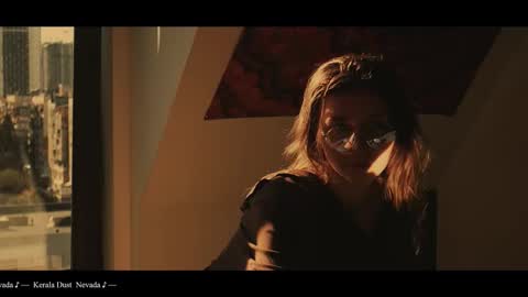 Snapshot of webcora chatting on 09/21/25, 12:29 Coraline online show from 09/21/25, 12:29