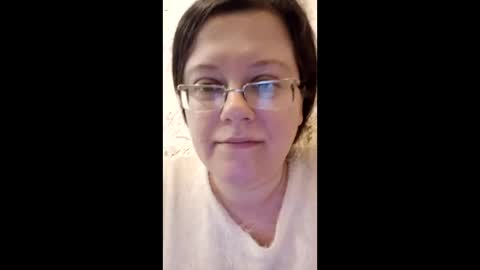 Snapshot of webgirl2 chatting on 01/15/25, 05:37 Marina online show from 01/15/25, 05:37