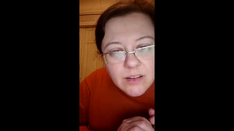 Snapshot of webgirl2 chatting on 03/12/25, 11:01 Marina online show from 03/12/25, 11:01