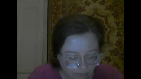 Snapshot of webgirl2 chatting on 09/30/25, 08:14 Marina online show from 09/30/25, 08:14