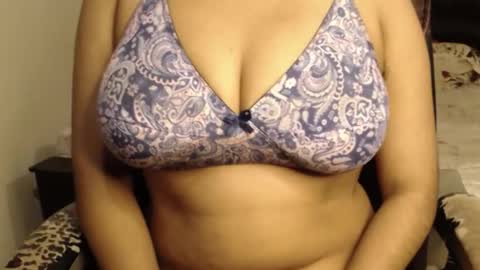 Snapshot of webshowxxx chatting on 02/22/26, 02:26 mina online show from 02/22/26, 02:26