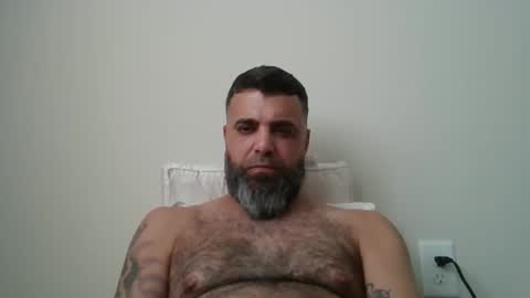 Snapshot of weezy210 chatting on 09/20/25, 02:07 Weezy online show from 09/20/25, 02:07