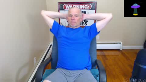 Chris online show from 05/25/26, 07:09