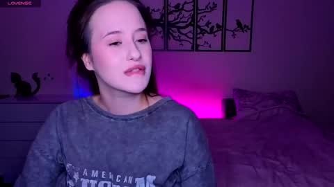 Snapshot of weislands chatting on 03/01/26, 01:07 Weis online show from 03/01/26, 01:07