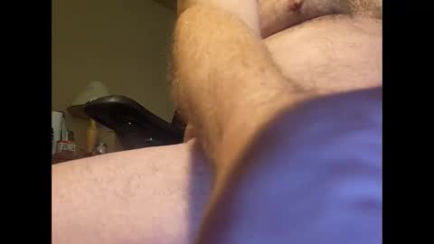 Snapshot of welderod chatting on 11/12/25, 07:35 welderod online show from 11/12/25, 07:35