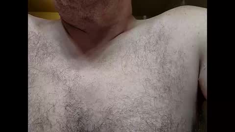 Snapshot of welderod chatting on 04/19/26, 11:31 welderod online show from 04/19/26, 11:31