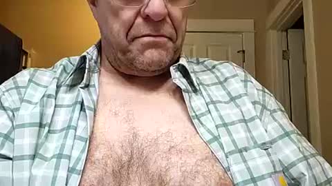 Snapshot of welderod chatting on 06/21/26, 08:11 welderod online show from 06/21/26, 08:11