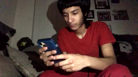 Snapshot of weloveyouej chatting on 03/01/26, 07:43 Eduardo online show from 03/01/26, 07:43