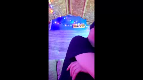 Snapshot of welshdragon37 chatting on 03/25/26, 07:58 Welshdragon37 online show from 03/25/26, 07:58