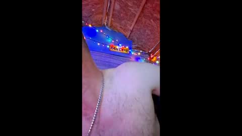 Snapshot of welshdragon37 chatting on 04/01/26, 01:28 Welshdragon37 online show from 04/01/26, 01:28