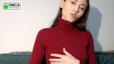 Snapshot of weltmilen chatting on 11/16/25, 08:25 Milena online show from 11/16/25, 08:25