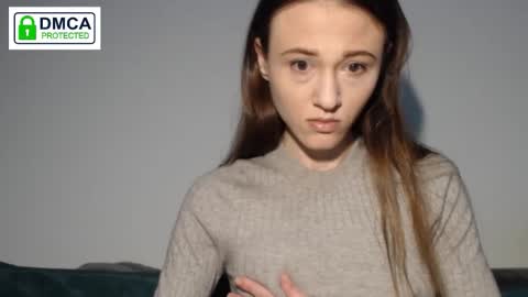 Snapshot of weltmilen chatting on 12/14/25, 09:41 Milena online show from 12/14/25, 09:41