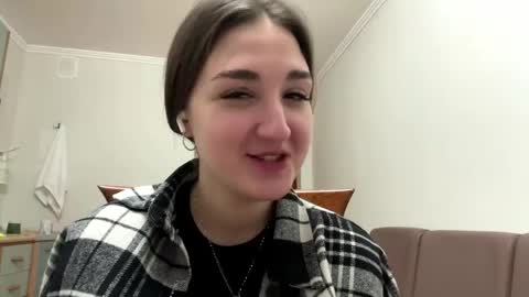 Snapshot of wendolynmusil chatting on 04/14/26, 04:13 Anna online show from 04/14/26, 04:13