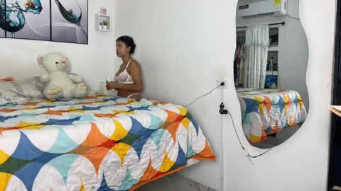 Wendy Alex online show from 09/11/25, 12:11