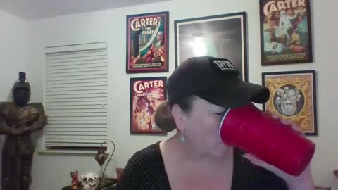 WendyCU online show from 02/11/25, 03:08