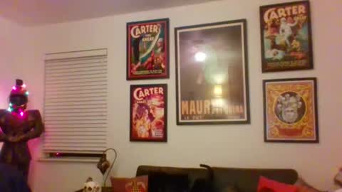 WendyCU online show from 12/23/25, 02:31