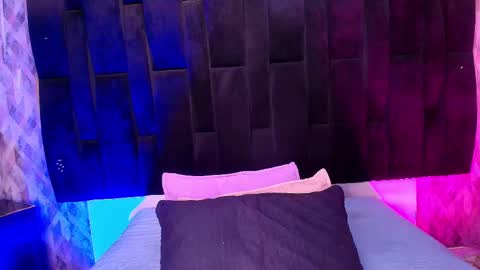 WEN SHENG online show from 09/28/25, 07:19