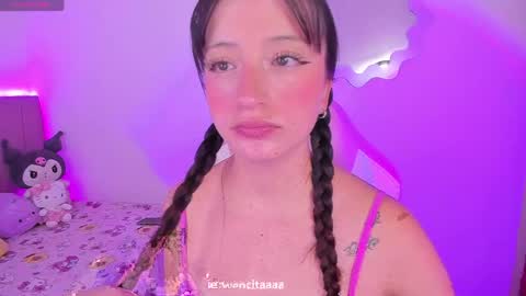 Wenstacie INDEPENDENT MODEL online show from 05/07/26, 01:44