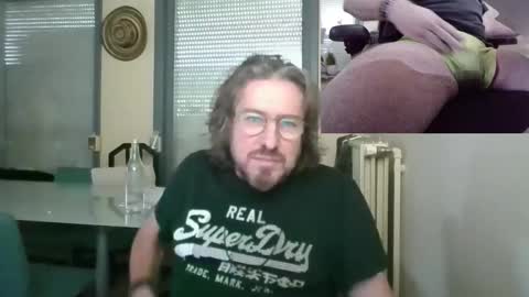 Snapshot of wesh_wesh chatting on 01/15/26, 10:09 wesh wesh online show from 01/15/26, 10:09