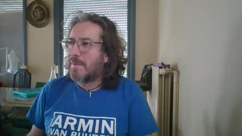 Snapshot of wesh_wesh chatting on 03/06/26, 11:28 wesh wesh online show from 03/06/26, 11:28