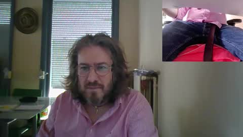 Snapshot of wesh_wesh chatting on 03/23/26, 09:02 wesh wesh online show from 03/23/26, 09:02