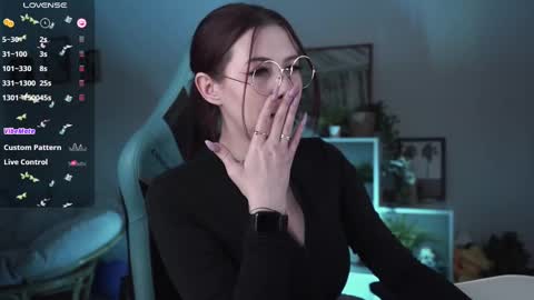 little girl who is always rightLisa online show from 02/25/25, 04:57