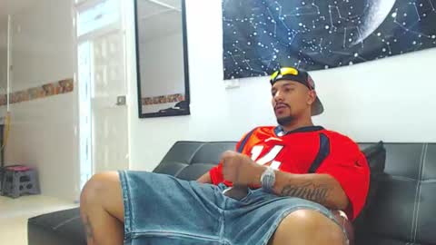 Wesley Rogger online show from 11/06/25, 10:21