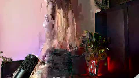 Snapshot of west_ta chatting on 02/22/25, 07:03 tatty online show from 02/22/25, 07:03