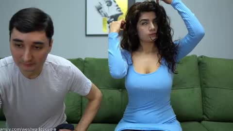 SILVIA and HUGS  ------------     online show from 02/10/26, 09:02