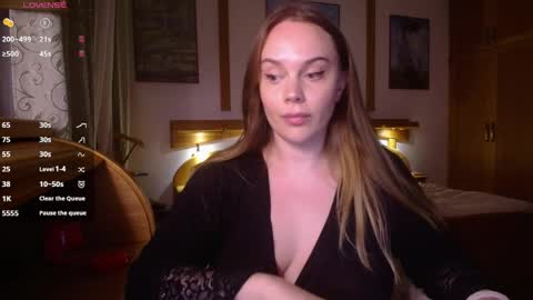 Lana online show from 05/15/26, 07:32